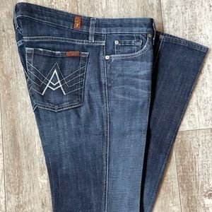 7 For All Mankind great condition. 28x34 rise is 7.5